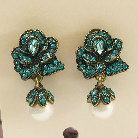 Heidi Daus Flower Pearl Blue Crystal Dangle Earrings - Picture 1 of 2